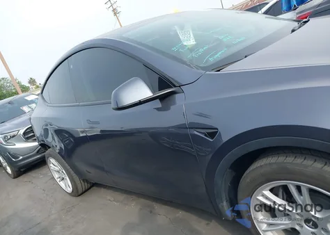 2022 Tesla Model Y Long Range Dual Motor All-Wheel Drive from USA, damaged, VIN 7SAYGDEE1NF515224